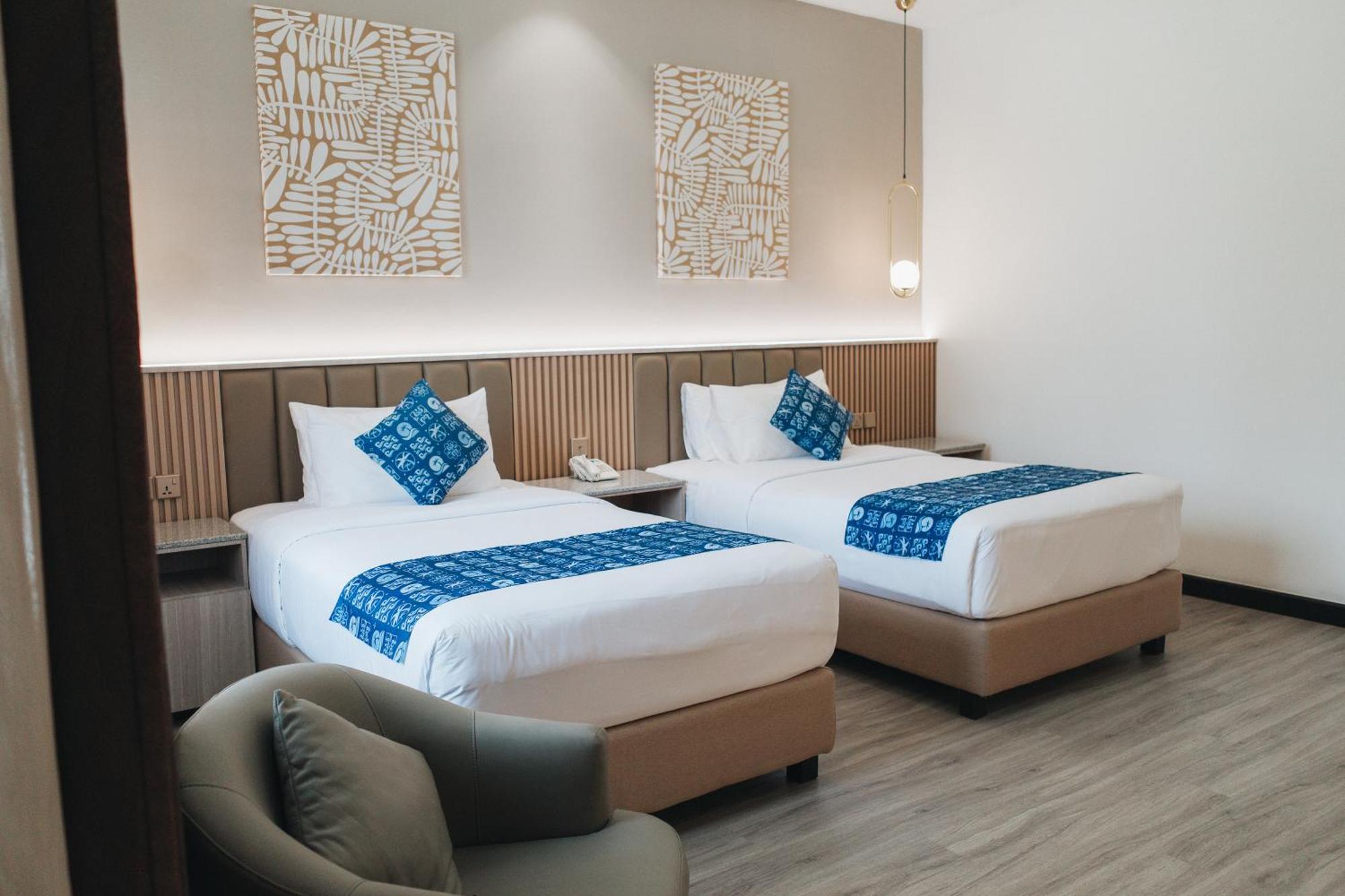 Batam Harbour Boutique Hotel & Spa Nagoya Quarto foto